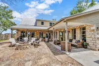 A Barn at the Quarry