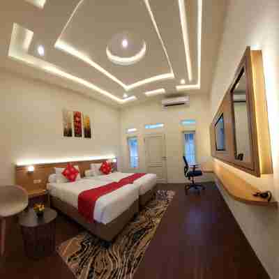 Hotel Fortune Kendari and Convention Rooms