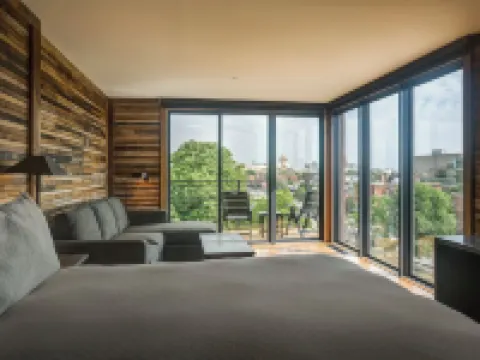 El Moore Lodge Hotels near Main | Detroit Public Library