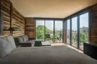 El Moore Lodge Hotel in zona Calihan Hall