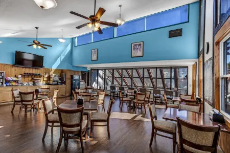 Murphy's River Lodge