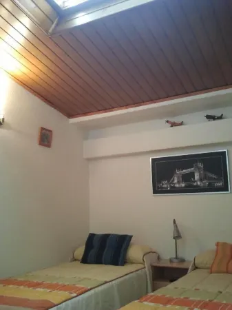 Hostal Arneva Orihuela Отели в г. Альгорфа