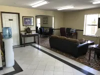 Clairmont Inn & Suites - Warren