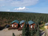 Denali's Alaskan Spruce Cabins Hotels in Healy