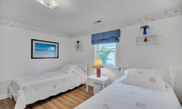 Oyster Cottage In Historic Fishing Village 2 Bedroom Cottage
