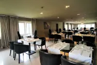 Hotel & Spa Bringué - breakfast