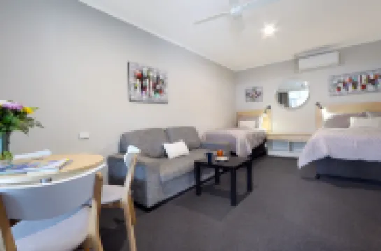 內布拉旅館 庫馬酒店