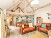 Megs Cottage Hotels in Charlecote