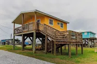Blue Dolphin Inn and Cottages Hotels in Grand Isle