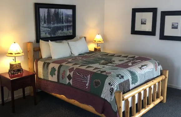 港口邊緣汽車旅館