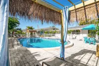 Latitude 26 Waterfront Boutique Resort - Fort Myers Beach Hotels in Iona