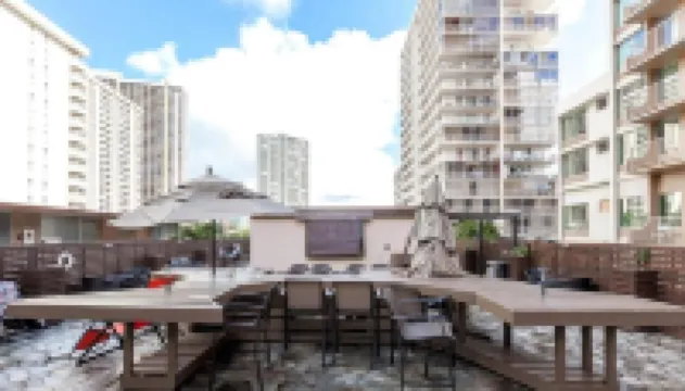 ザ ビーチ ワイキキ ブティック ホステル