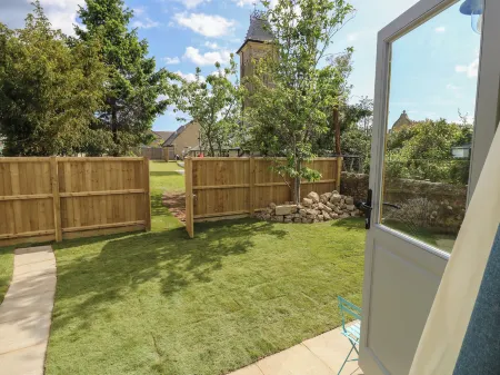 Tower Hut Отели рядом с достопримечательностью «Сивью Уайлдлайф Энкантер»