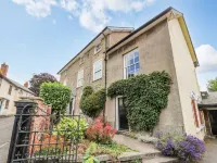 The Laurels Hotels in Bishops Castle