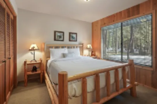 14 Mt Hood Lane Home