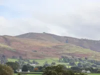 Rhydonnen Bach Hotels in Llanynys