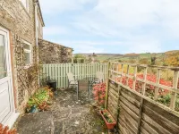 Pine Cottage Hotels in Bakewell