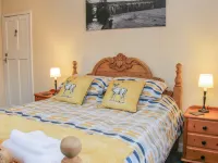 Belmont Bridge Hotels in Oswestry
