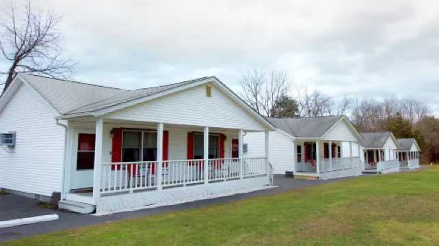 Myer Country Motel Hotels in Milford