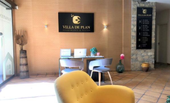 Villa de Plan Apartments&Suites