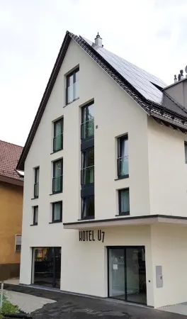 Hotel U7 Отели в г. Метцинген