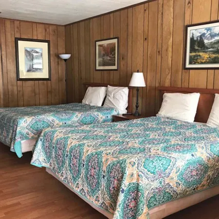 Elkhorn Lodge