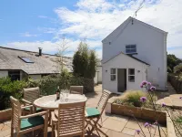 Backlands Farmhouse Hotels in der Nähe von Charmouth Beach going West to Lyme Regis