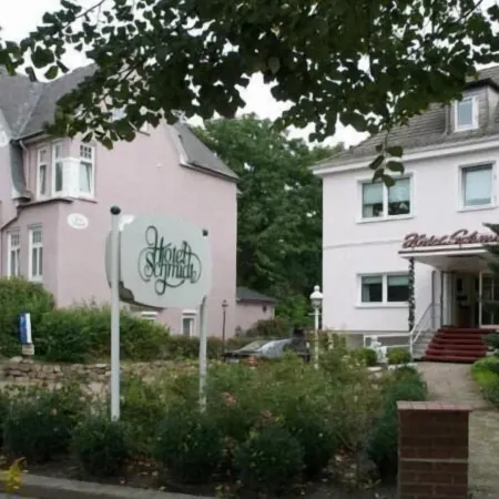 Hotel Schmidt Отели рядом с достопримечательностью «Нинштедтен»