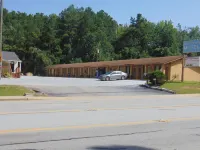 Westbrook Motel Hotels in Abbeville