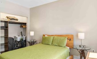 Passage Point 405 Condo