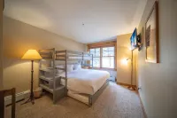 Springs 8802 by SummitCove Lodging Hotels near Keystone Lake Ice Rink