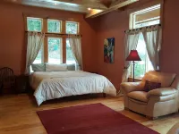 Copper Creek Inn at Mt Rainier Hotels in Ashford