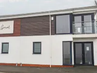 3 Marina View - parking