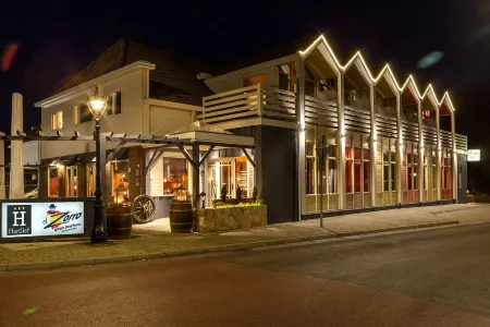 Hotel Hartlief Отели в г. Borger