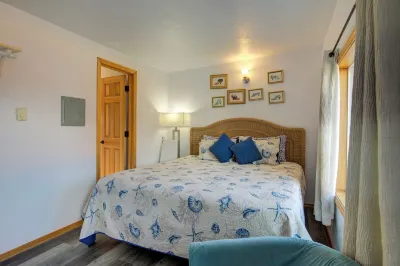 Westerly Motel Hotels in Copalis Beach