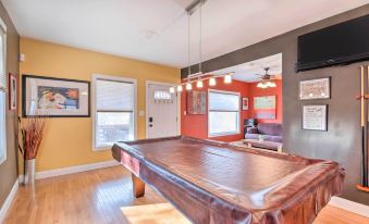 Ideally Located DC Home w/ Pool Table & Patio