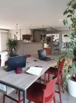 Hôtel Saint Louis Hotels in Le Thor