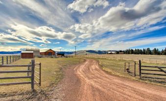 Stunning Mountain-View Ranch on 132 Acres!