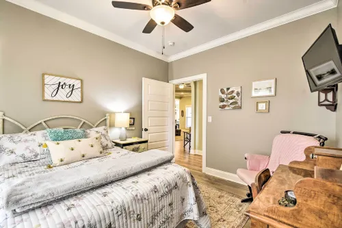 Newly Built Arab Abode Near Guntersville Lake - Pet friendly