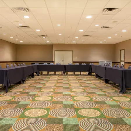 Holiday Inn BLOOMINGTON-UNIVERSITY AREA by IHG