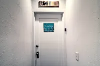 Immaculate Long Beach Apt w/ Gorgeous Kitchen - 3-Star