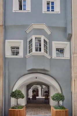 Fink Restaurant & Suites