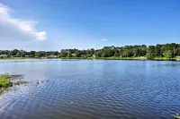 Lake Marion Apt w/ Canoe in Altamonte Springs! - 3-Star