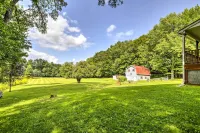 Thompson Home w/ Deck + Pond, 8 Mi to Elk Mountain - 3-Star