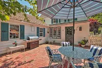 Pool and Courtyard Timeless Home in Lansdale