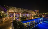 Luxury condo on the beach Hotels in Лас Харетадерас