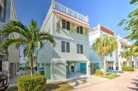 Gulf views w/scenic elevated sundeck, heated shared pool, boat dock availability