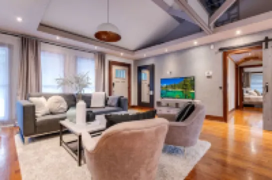 Brookhaven Buckhead modern home