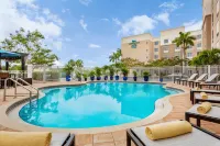Homewood Suites by Hilton Fort Myers Airport/FGCU Hotels in Fort Myers