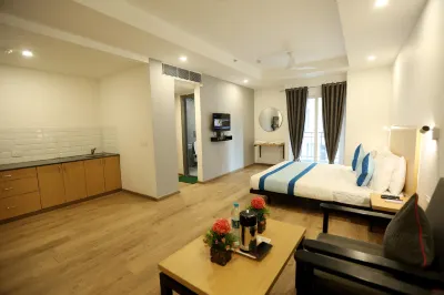 The Roseman Hotel and Suites Hotels near Raj chopla modinagar
